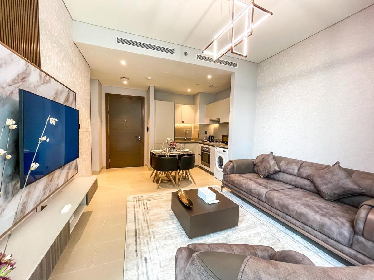Stay By Latinem Luxury 1Br Holiday Home Cv A207 Near Burj Khalifa Dubai Exterior foto